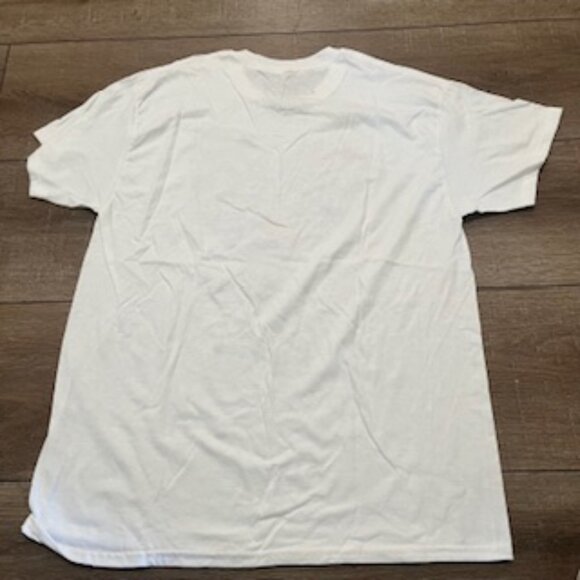 NEW Keith Haring T-shirt Men’s Sz LARGE Dancing Figures Heart White Short Sleeve - Picture 7 of 7